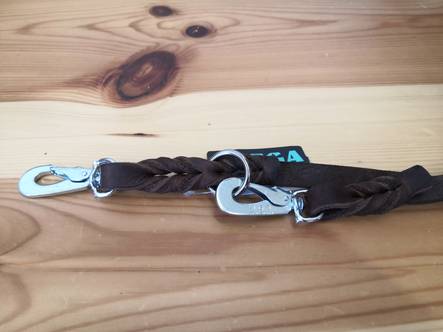 Monitoimitalutin rasvanahkaa BGB-lukolla 8mm/270cm ruskea Onega - Koiran nahkataluttimet - 026070 - 2