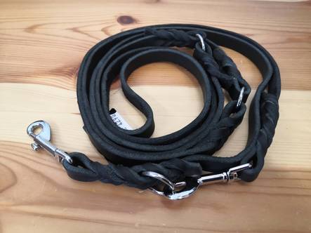 Monitoimitalutin rasvanahkaa pistoolilukolla musta 13mm/270cm Onega - Koiran nahkataluttimet - 030400 - 1