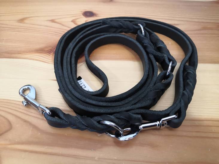 Monitoimitalutin rasvanahkaa pistoolilukolla musta 13mm/270cm Onega - Koiran nahkataluttimet - 030400 - 1
