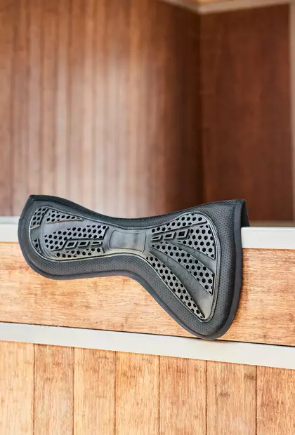 Geelipadi Non-slip FULL musta HorseGuard - Ratsun satulahuovat ja romaanit - 056051 - 2