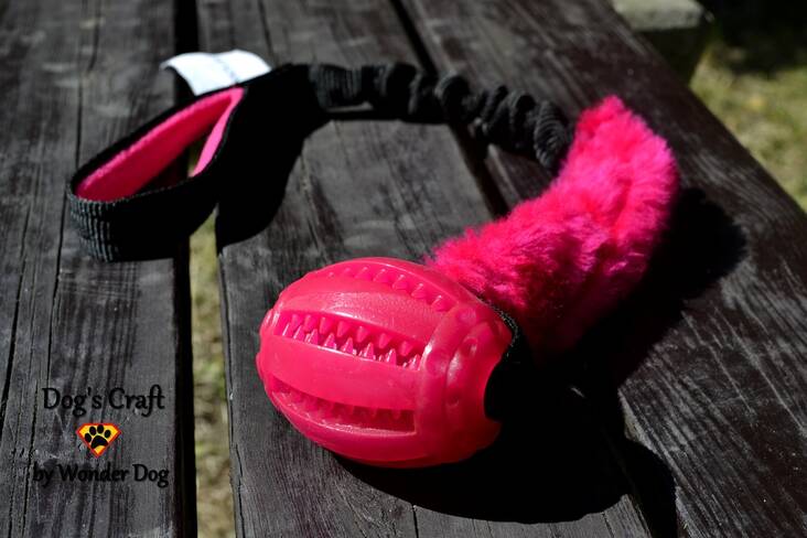 Palkkapallo Rugby Amor 58cm joustokahvalla värimix Dog's Craft - Motivointipatukat, -pallot, purutyynyt - 039631 - 1