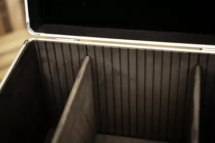 Tarvikeboxi Pearl alumiinivahvisteilla 38x28x30cm antiikin pinkki HKM-sports - Hevosen varusteiden kuljetus ja säilytys - 056142 - 2