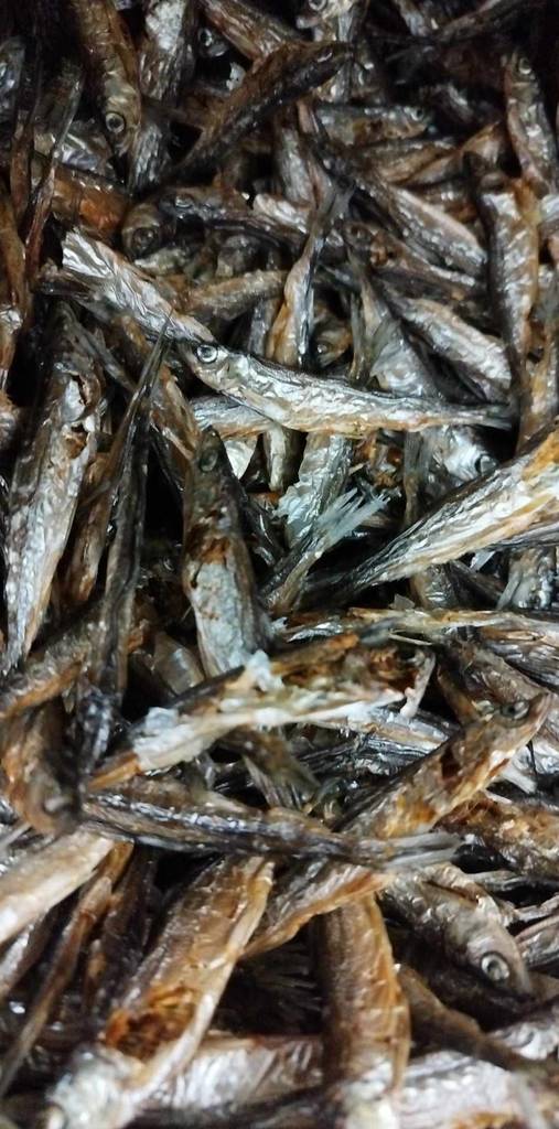 Muikku kuivattu kotimainen KG Eväkäs - Koiran herkut ja makupalat - 035763 - 1