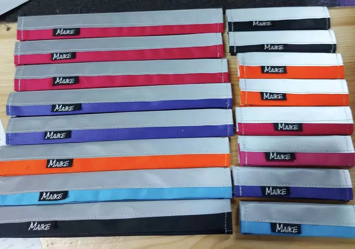 Heijastinputki tarralla 25cm useita värejä Maike - Koiran heijastimet ja turvavalot - 045073 - 1