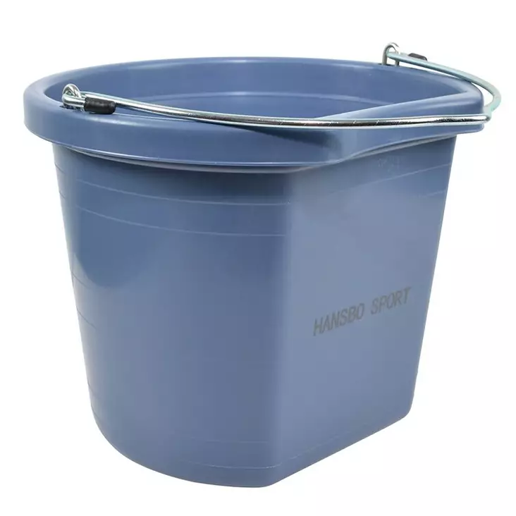 Muoviämpäri suoralla sivulla 12L vaaleansininen Hansbo Sport - Hevosen ruokinta-astiat ja ämpärit - 052093 - 1