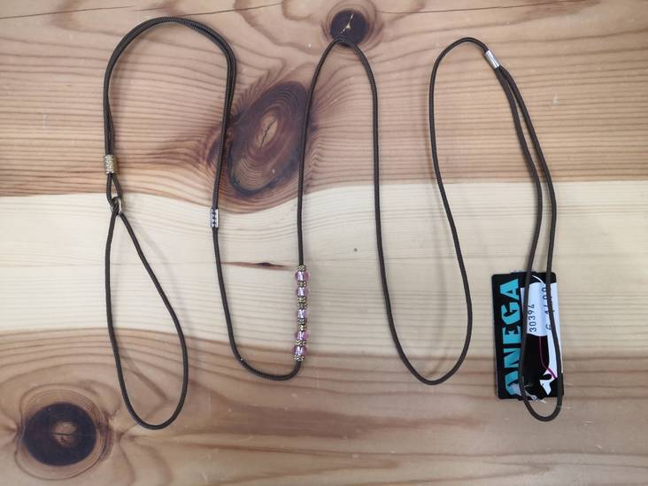 Näyttelytalutin kapea 120cm ruskea vaaleanpunaisilla koristeilla Onega - Koiran näyttelytaluttimet - 030394 - 1