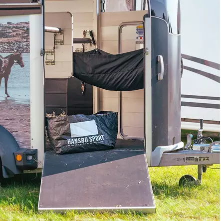 Heinäpussi traileriin 110x70x25cm musta HS Hansbo Sport - Hevosen ruokinta-astiat ja ämpärit - 051125 - 2