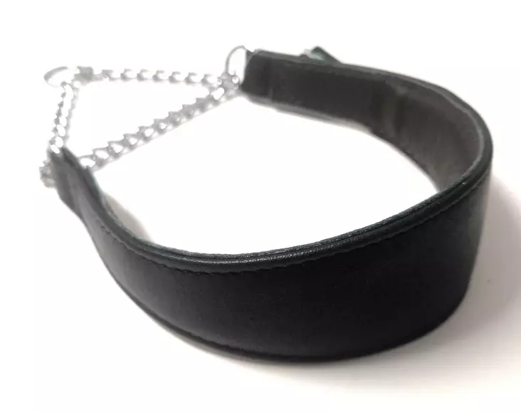 Puolikiristävä nahkapanta levennetty musta ONEGA - Koiran puolikiristävät pannat - 049925 - 1