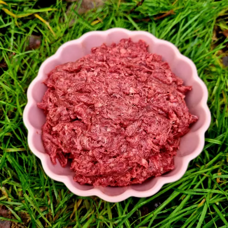 Peuran jauheliha 800g pakaste Huippu - Koiralle pakastelihat ja -elimet - 049535 - 2