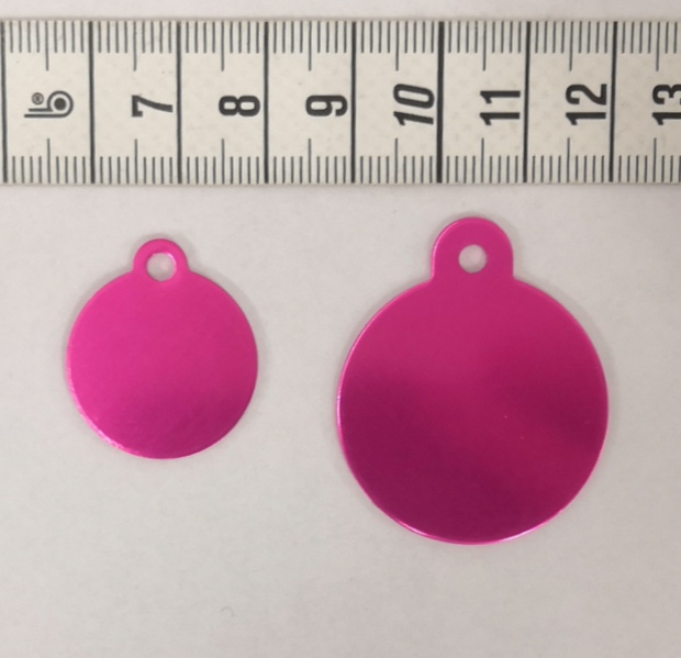 Kaiverruslaatta ympyrä pinkki iMARC - Nimi- ja kaiverruslaatat - 032276 - 1