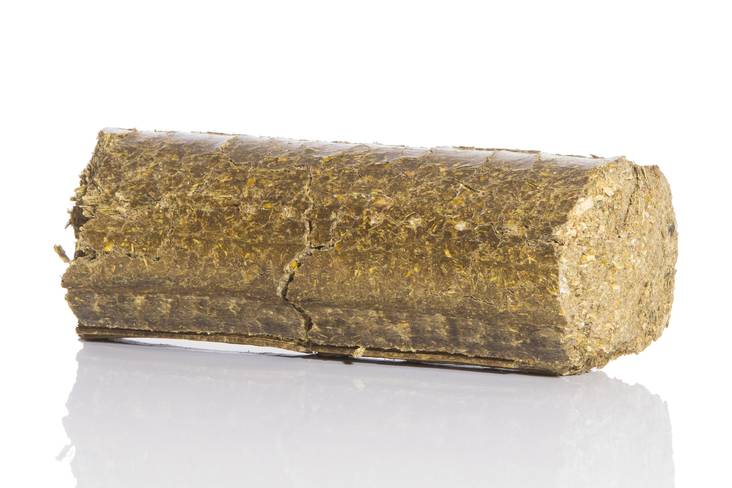 Niittyheinäbriketti kanoille 3,5kg LAX - Kotieläin lintujen ruokinta - 038976 - 1