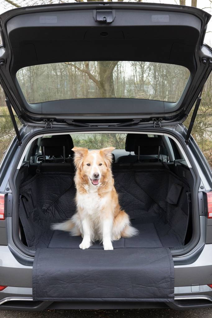 Auton tavaratilansuoja Aiko 160x121cm musta Flamingo - Koiran autoilutarvikkeet - 036387 - 1