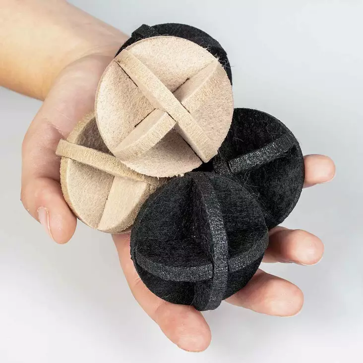 Huopapallo Charlie 5cm värimix D&D - Kissan pallot - 050817 - 1