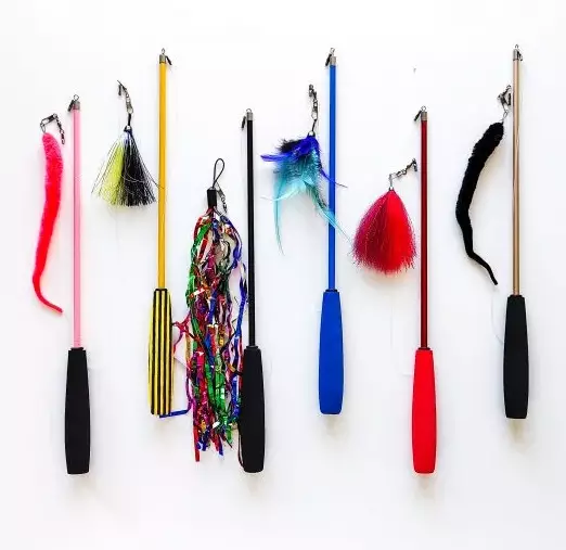 Onkivapa 99cm/38,5cm värimix Yugie - Kissan huiskat ja onkilelut - 055737 - 1