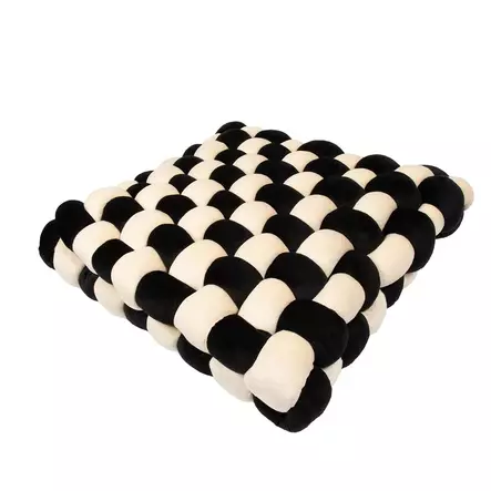 Pehmotyyny punottu Velvet Vibe 40x40x9,5cm musta-beige Coockoo - Kissan alustat ja matot - 054258 - 1