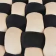 Pehmotyyny punottu Velvet Vibe 40x40x9,5cm musta-beige Coockoo - Kissan alustat ja matot - 054258 - 5