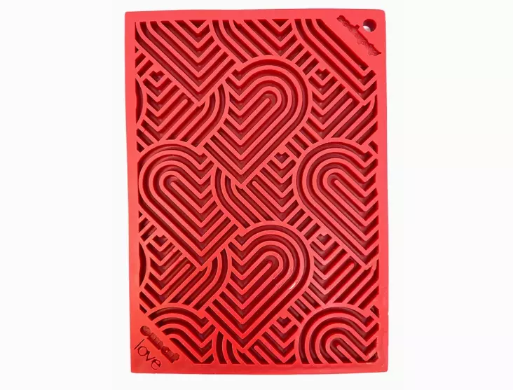 Nuolumatto Heart Design LOVE small 18x13cm punainen SodaPup - Koiran aktivointilelut - 055638 - 1