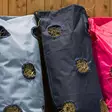 Heinäkassi Slowfeed 8 cm aukoilla Hansbo Sport HS - Hevosen ruokinta-astiat ja ämpärit - 059939 - 3